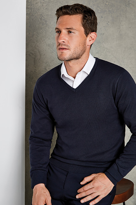 Classic Fit Arundel V-Neck Sweater Kustom Kit K352